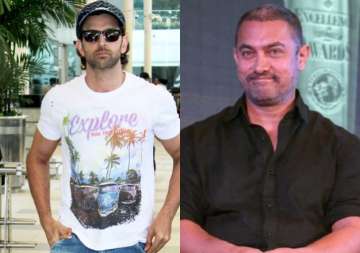 hrithik roshan comes out in support of aamir khan says his response worth appreciating