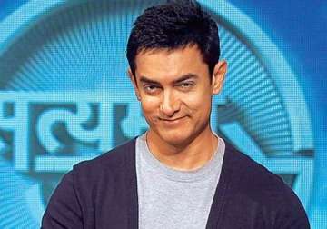 aamir khan pledges to never be a bystander in road accident