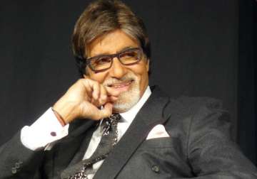 amitabh bachchan in trouble for sharing poem on twitter