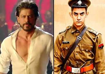 pk box office collection rs 400 cr worldwide beats happy new year and 3 idiots