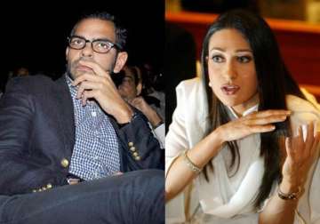 sunjay is residing with another woman and her child karisma kapoor alleges in fresh harassment case