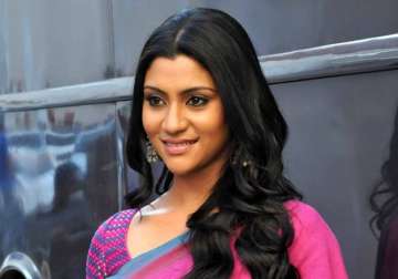heartless not to be moved emotionally by aarushi story konkona