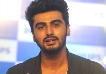 arjun kapoor promotes tevar despite illness