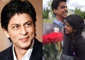 the king of romance srk helps a guy get his date