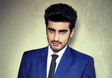 arjun kapoor asked for a picture to malala yousufzai
