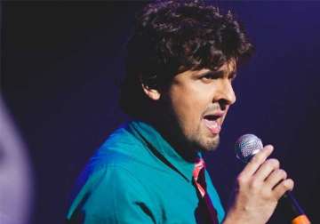 sonu nigam collaborates with india s first transgender band 6 pack band