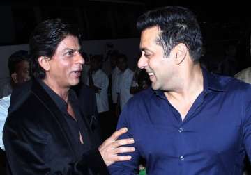 aww salman makes shah rukh feel special with adorable 50th birthday wish