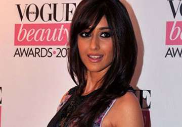 ileana d cruz house hunting in mumbai