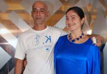 pooja bhatt manish makhija separate after 11 years of marriage