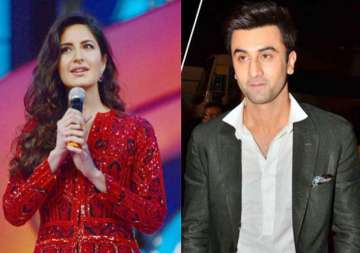 what s the catch katrina spotted with engagement ring after break up with ranbir