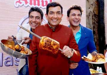 masterchef india 4 sanjeev kapoor vikas khanna promise innovative veggie delights