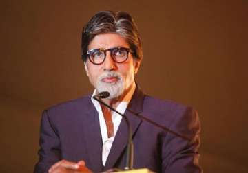 amitabh bachchan to do commentary in world cup r. balki happy