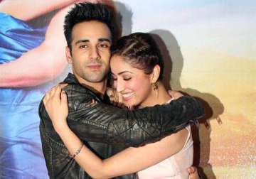 omg pulkit samrat planning to marry yami gautam post separation from shweta