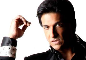 shiamak davar sued for alleged sexual abuse of two canadian dancers