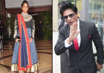 arpita khan s wedding shah rukh khan confirms he will attend the ceremony see pics