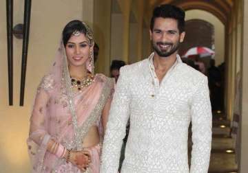 shahid kapoor celebrates mira rajput s birthday view pics