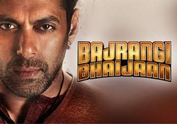 salman s bajrangi bhaijaan racing towards rs.300 crore mark