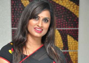 telugu singer kousalya files domestic violence case against husband