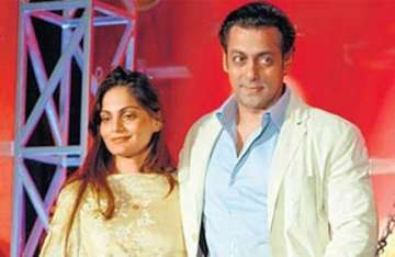 salman gifts a penthouse worth rs 10 crore to sister alvira