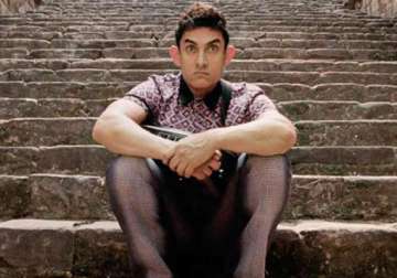 pk collection rs 433 cr worldwide in ten days becomes biggest grosser of the year