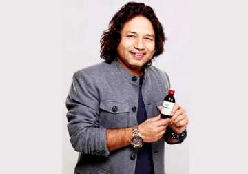 kailash kher endorses cough syrup