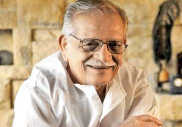 returning sahitya akademi awards the only way to protest gulzar