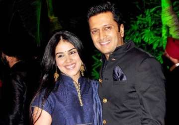 genelia d souza pregnant with second child spotted with baby bump see pic