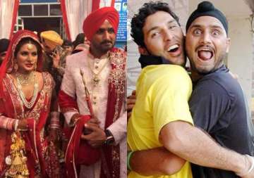 this is how yuvraj wished bff bhajji on his wedding