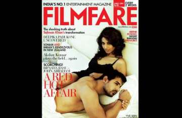 john bipasha clicked in bed by filmfare