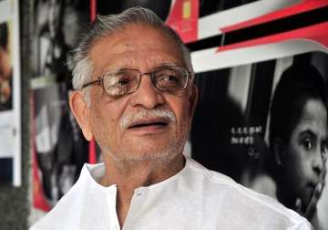 returning award only way to protest gulzar