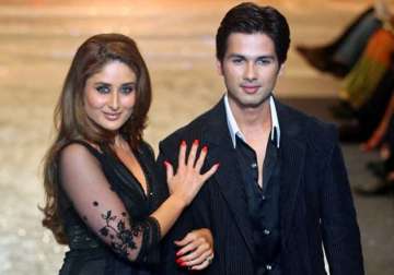 kareena kapoor breaks silence on shahid kapoor s wedding see pics