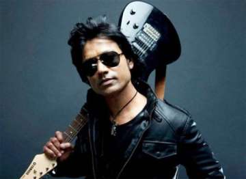 s.j. suryah took six months to learn music