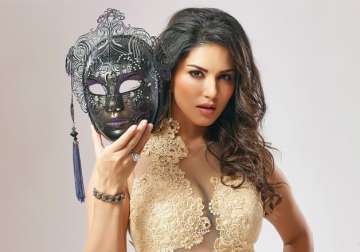 sunny leone confesses she fell in love with her stalker