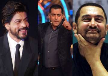 what aamir khan calls shah rukh to talk about salman khan