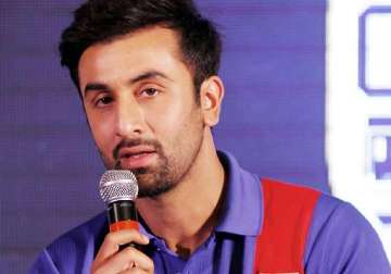 ranbir kapoor thinks bollywood s link with sports is great