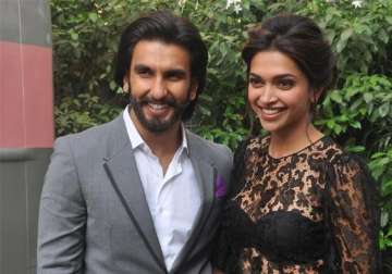 ranveer singh celebrates his birthday with lady love deepika padukone in london