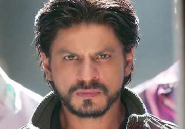 shah rukh khan starrer happy new year turns one happiest experience for director farah khan