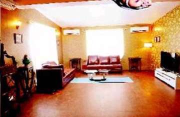 big b gets a chalet for kbc4 salman has four kennels for his dogs