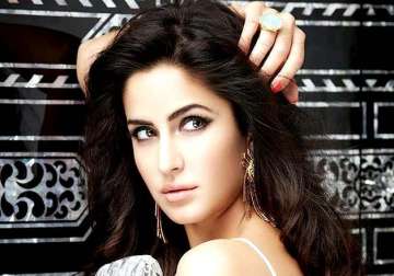 katrina kaif to flaunt ring kapoors planning an official ceremony