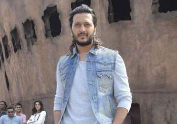 riteish deshmukh s new look is the reason for delayed shooting of banjo