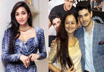 don t blame my son till proved guilty says sooraj pancholi s mother