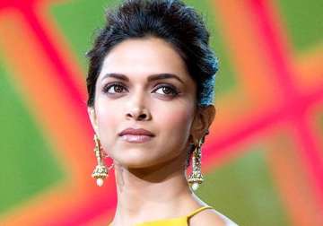 deepika padukone on cleavage controversy i feel violated as a woman