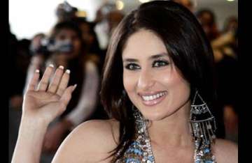kareena to become highest paid female actor in bollywood