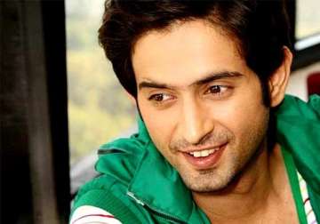 actor mudit nayar to romance shruti kanwar in yeh hai aashiqui