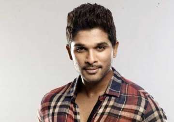 allu arjun to shed 10 kg for his next