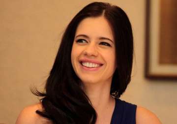 kalki koechlin will open old world theatre festival with her english play the living room