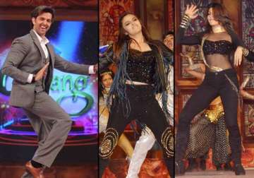 umang 2015 hrithik jacqueline priyanka set the stage on fire view pics