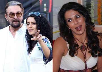kabir bedi is deeply disappointed with daughter s tweet on his 4th wedding with parveen dusanj