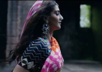 video sonam beyonc and coldplay show the colourful side of india