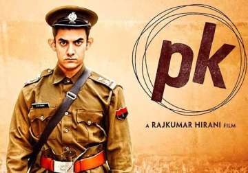 aamir s pk beats shah rukh s happy new year earns rs 154.84 cr in six days